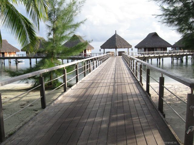  Bora Bora Nui Resort & Spa