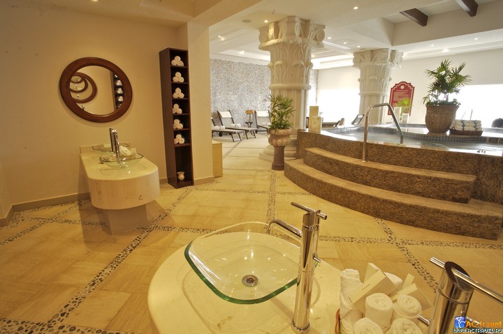  The Royal Cancun, , 