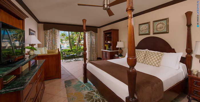  French Village One Bedroom Concierge Suite  Beaches Turks & Caicos