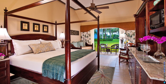  Caribbean Honeymoon Premium Walkout Room  Beaches Turks & Caicos