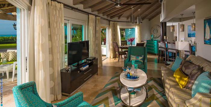  Seaside Two Bedroom Luxury Buttler Villa Suite  Beaches Turks & Caicos