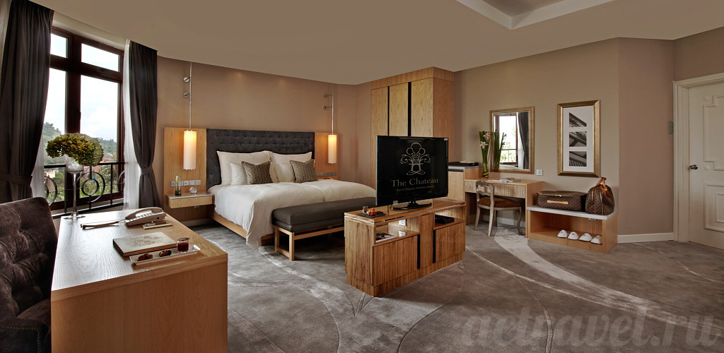  (Premier Room)  the Chateau Spa and Organic Wellness Resort