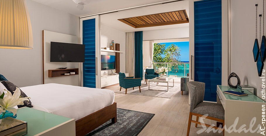  Beachfront Millionaire One Bedroom Butler Suite with Outdoor Tranquility Soaking Tub   Sandals Montego Bay