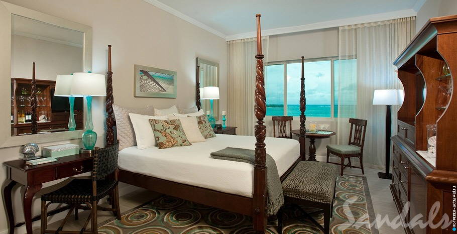  Balmoral Oceanview Luxury Room   Sandals Royal Bahamian