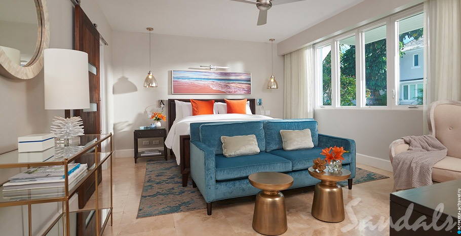  Royal English Walkout Butler Hideaway Villa Suite with Patio Tranquility Soaking Tub   Sandals Royal Bahamian